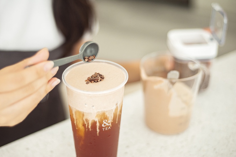 &tea「情人節手搖優惠」:&tea買二杯指定飲品送「可可奶霜茶凍」一杯
