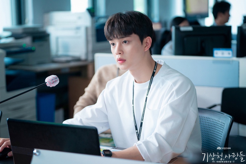 JTBC韓劇首播收視TOP10!《怪物》、《夫婦的世界》上榜,《氣象廳》&《三十九》進前十