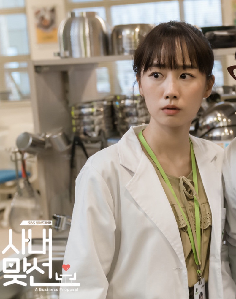 《社內相親》6位搶眼配角介紹!薛仁雅曾出演《哲仁王后》,還暗藏《衣袖》這位演技派