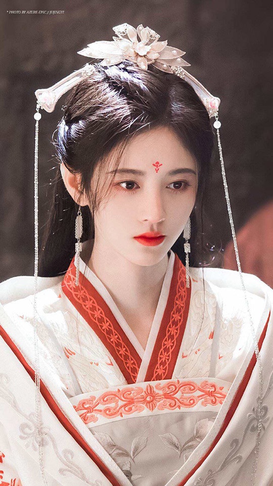 外國人評選最美「古裝女神」TOP 8:鞠婧禕
