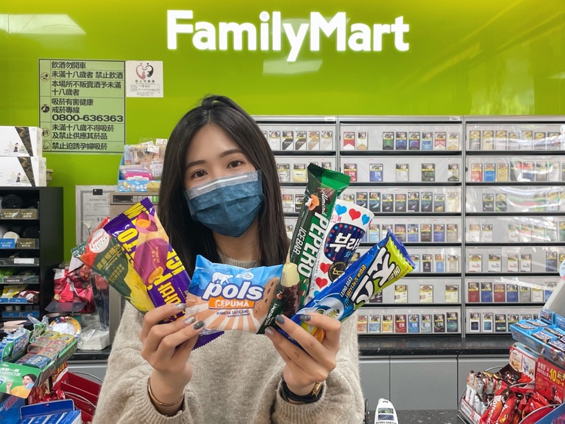 全家開賣烤地瓜冰!全家日韓新冰品登場,烤地瓜冰、抹茶冰、鯊魚哈密瓜冰,再享79折!