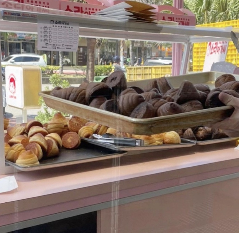 新竹打卡新美食!新竹「韓系海螺捲」專賣店新開幕,夢幻粉紅餐車開賣酥脆香甜海螺捲