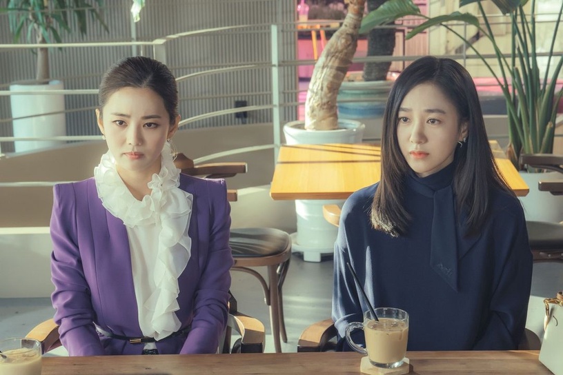近期熱播韓劇話題度TOP10:《瘋狂愛上你》3.13%