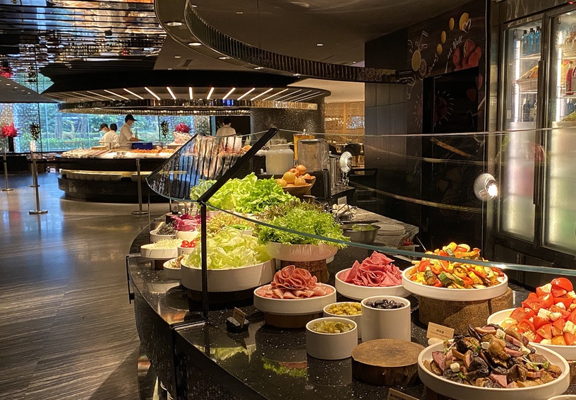飯店吃到飽優惠2022:台北晶華酒店栢麗廳買一送一,早餐、晚餐都有!