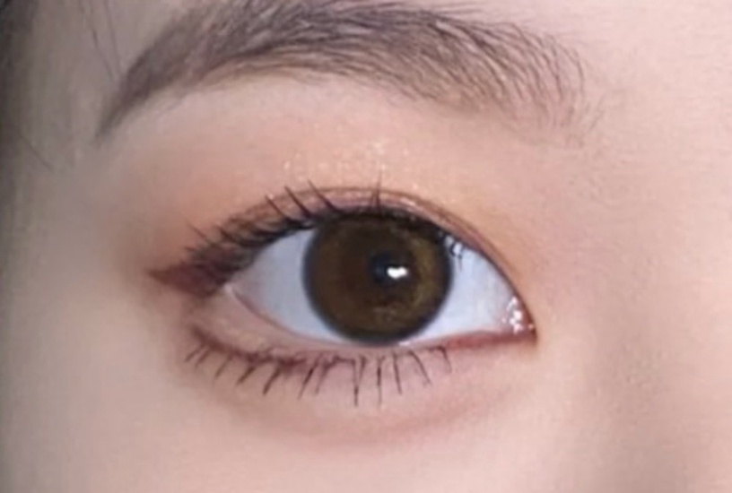 韓妞雙倍大眼妝!三色眼影畫法、月牙臥蠶是關鍵,眼線這樣畫一秒告別腫泡眼