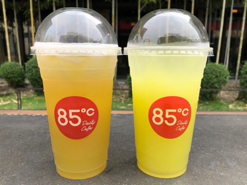 5家飲料店「新品優惠」粉角奶茶新登場、第2件5折、全品項8折!迷客夏、85度C都有
