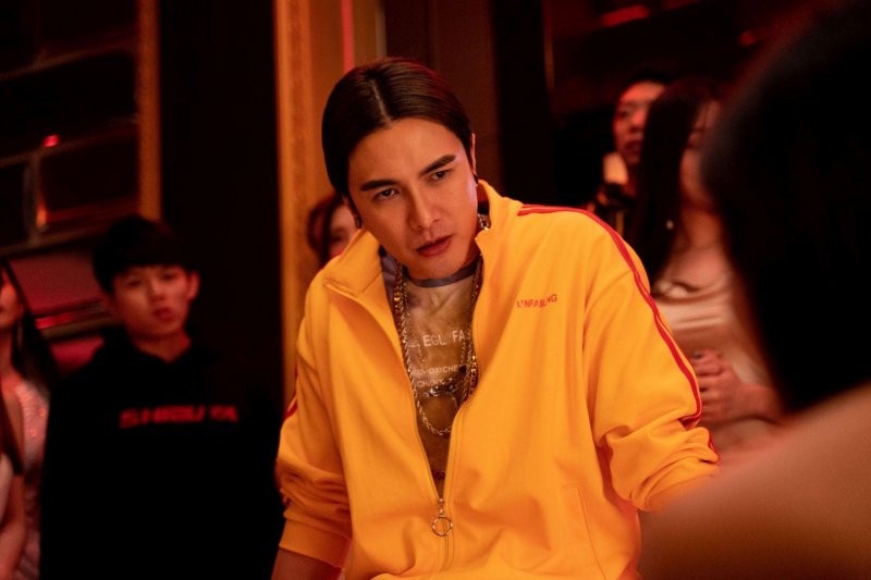 黑色犯罪國片《售命》4大看點!金鐘視帝傅孟柏、曾之喬主演,雨天CP再次相遇