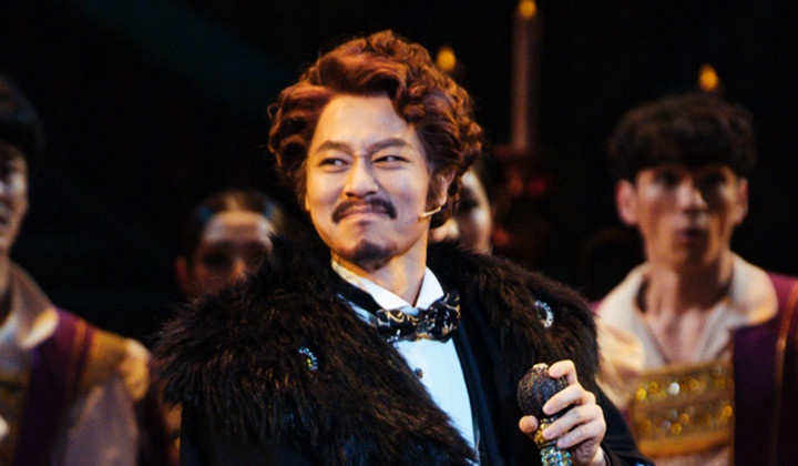 《社內相親》配角臥虎藏龍!季次長《魷魚遊戲》活超久,呂部長是高音鐵肺,他選過議員