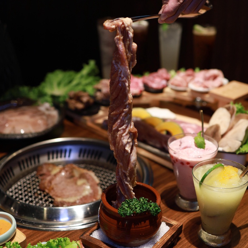 百元吃日本和牛!韓國直火燒肉「姜滿堂」OREO起司冰沙、40公分超長烤肉吃過癮
