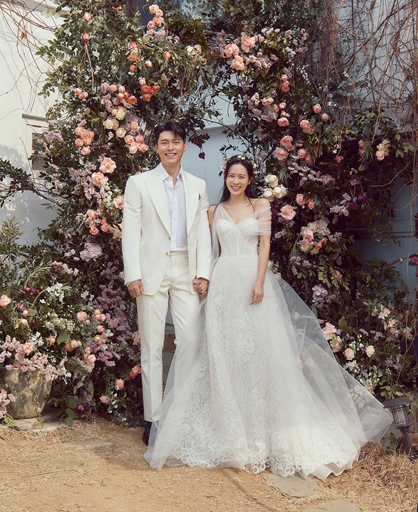 女神的絕美婚紗!孫藝珍穿「婚紗女王」嫁玄彬,全智賢婚紗186萬,珠寶更是驚人的貴!