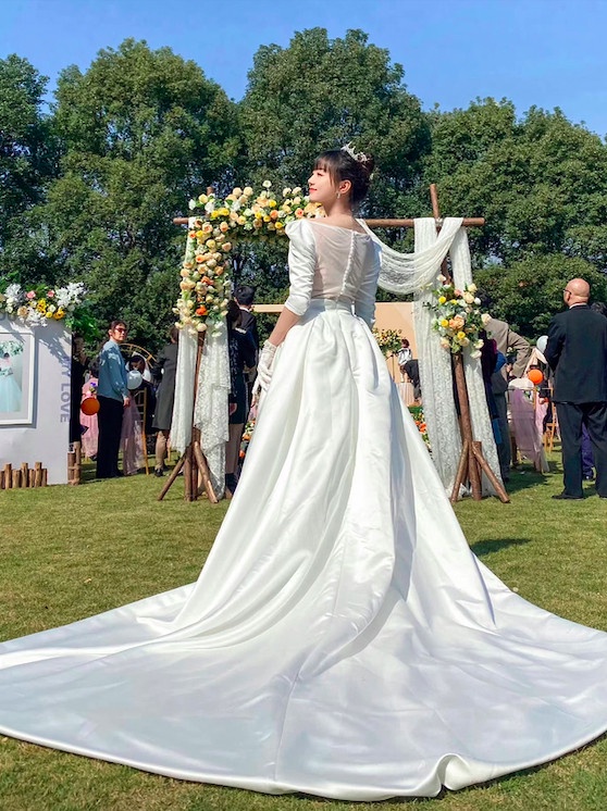 女星「陸劇婚紗造型」7:胡意旋《賀先生的戀戀不忘》