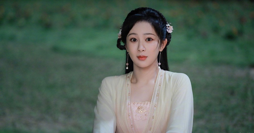 2022古裝仙俠劇女主造型2:楊紫 飾演《沉香如屑》顏淡