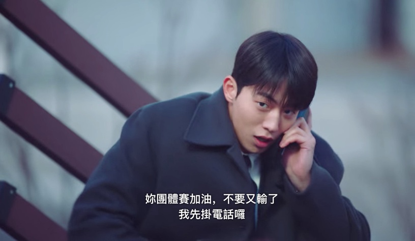 《二十五》8個即興演出!腋下撕裂傷、白易辰轉陽傘&塞包子都是即興,智雄這幕效果超好