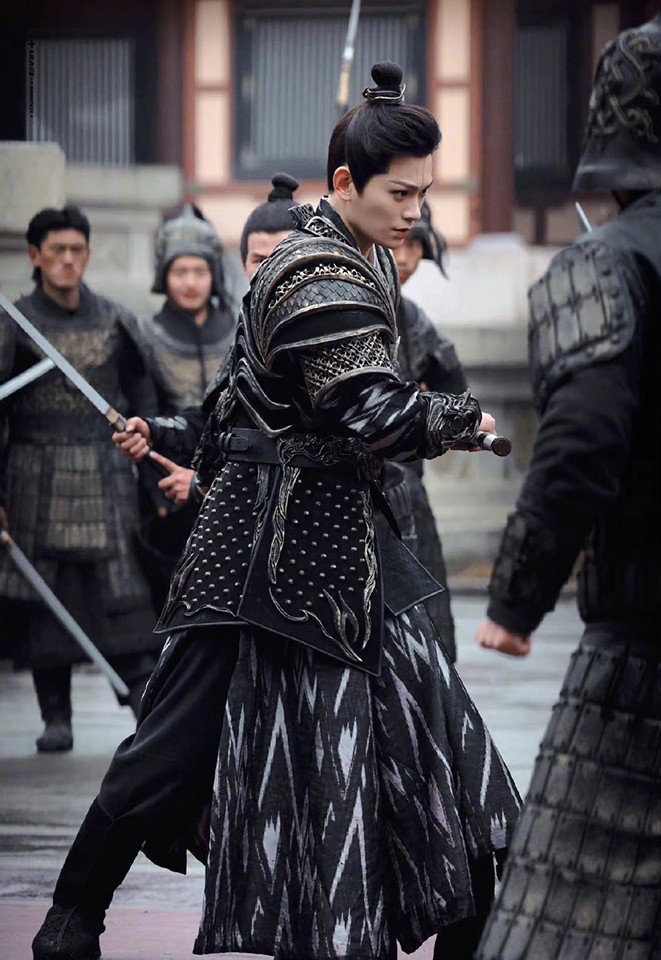 2022古裝仙俠劇男主造型4:丁禹兮 飾演《七時吉祥》初空