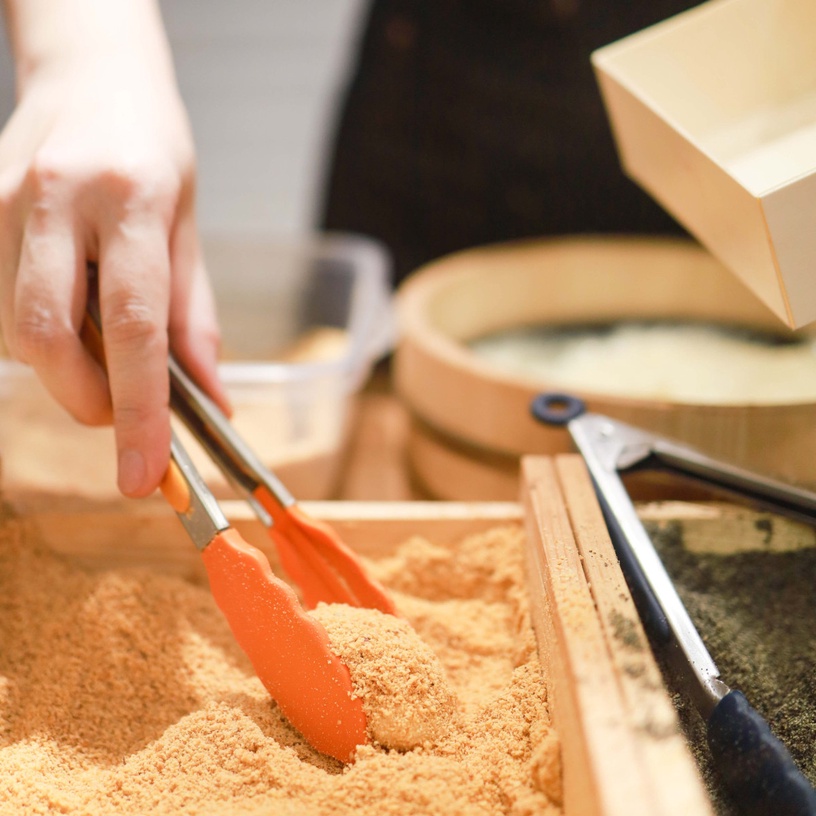 麻糬專賣店「撒白甜」新開幕!OREO鮮奶麻糬、榛果巧克力麻糬超欠吃