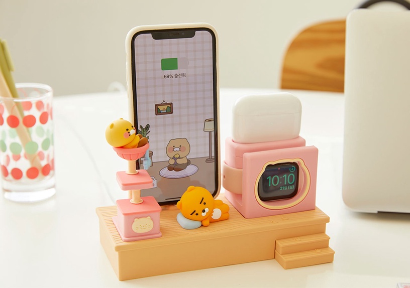 Kakao Friend 推出「萊恩三合一充電座」,手機、Airpods、Apple Watch充電一次搞定!