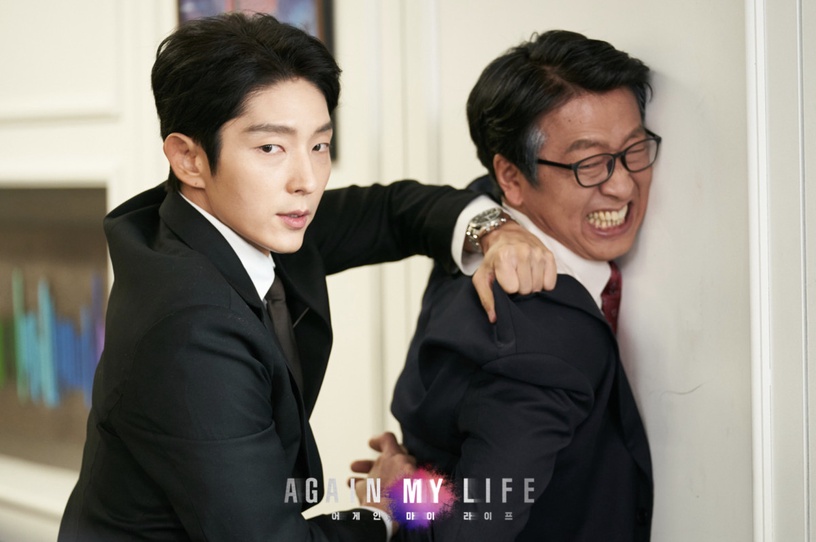 近期開播韓劇評價!李準基《Again My Life》爽度高、《我們的藍調》首播收視刷新紀錄