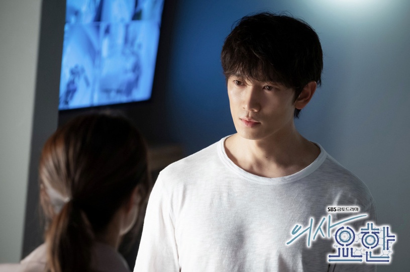 因信賴而觀看的韓國演員!金泰梨戲少卻精,《Again My Life》李準基挑劇眼光好