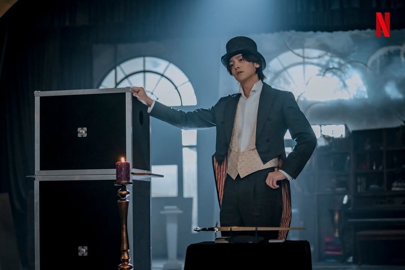 池昌旭化身「最帥魔術師」!Netflix奇幻音樂劇《魔幻之音》預告出爐,5大看點一次整理