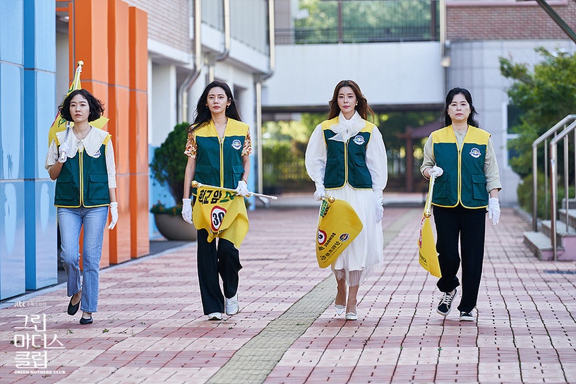 4月熱播韓劇話題度TOP10:《軍檢察官多伯曼》3.07%