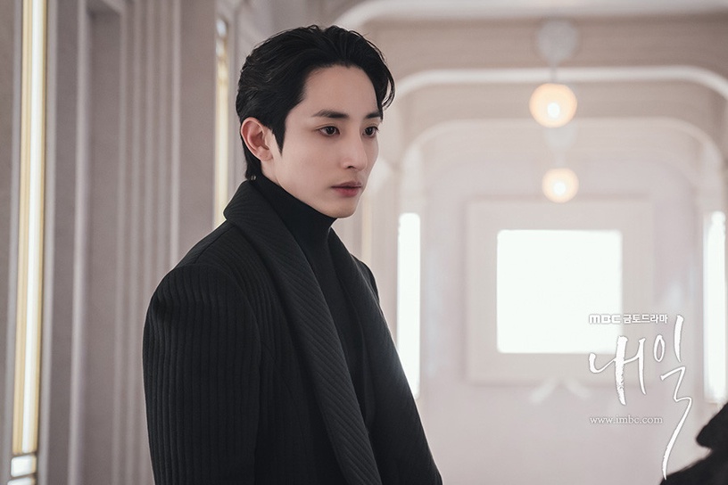 是天堂吧!8位韓劇「高顏值陰間使者」,《還有明天》金喜善超正、李棟旭可愛又深情!