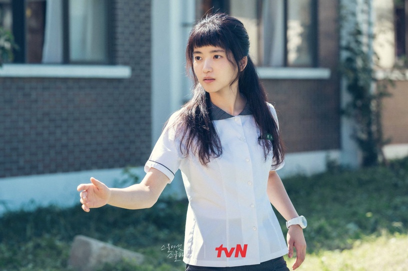 穿校服無違和的韓劇女星!韓韶禧、金泰梨完美駕馭校服,金多美、朴寶英童顏外貌超適合