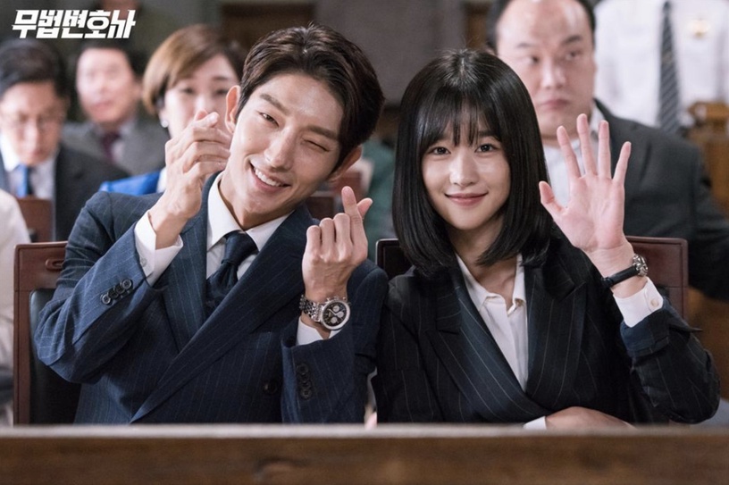 李準基和女星的CP感!《Again My Life》和三女主都有火花,李準基搭IU、文彩元超難忘