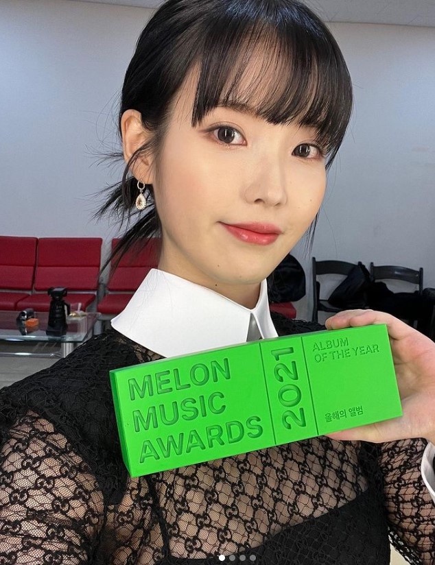 韓星也愛翻唱中文歌!金世正完美嗓音釣出原唱、潤娥讓人耳朵懷孕、IU的心意藏洋蔥!