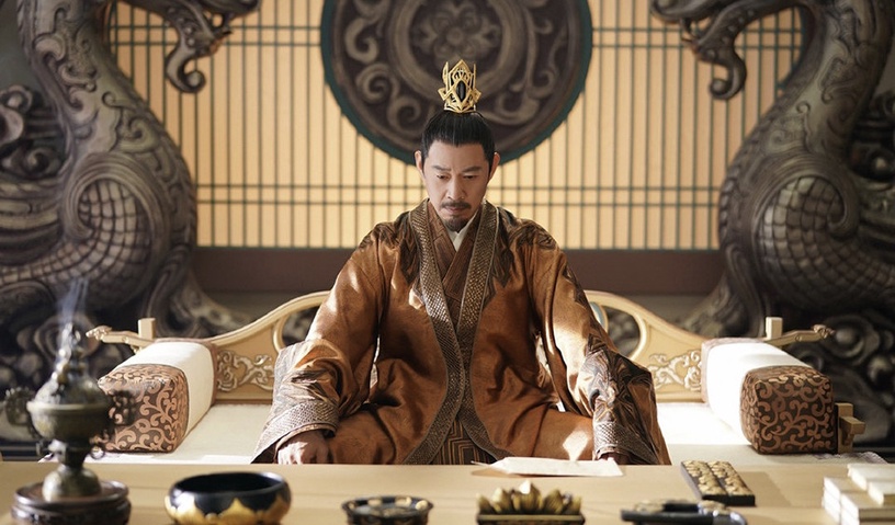 原著小說《且試天下》十大美男8:張豐毅 飾演 雍王