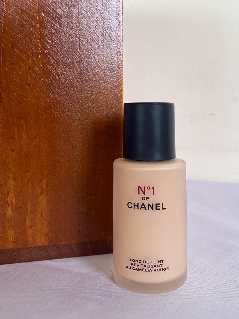 【BEAUTY編輯實測】CHANEL 香奈兒1號紅色山茶花活能粉底液,30ml/NT2,800
