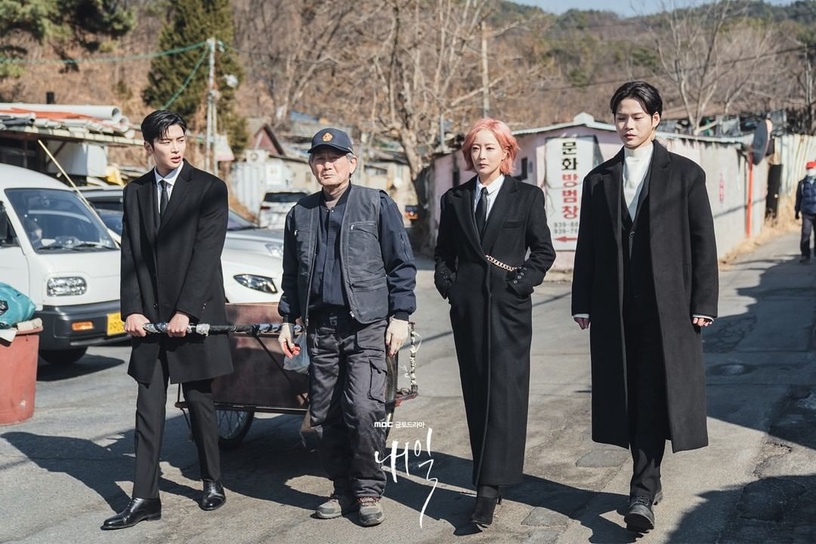 網議《還有明天》最愛場面!軍人&寵物篇、「佶戀」前世虐戀,主演群選「這幕」最經典