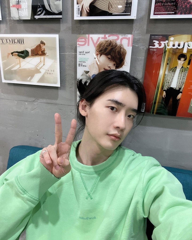 關於《黑話律師》李鍾碩的10件事:差點成為偶像歌手、與申惠善是同學,理想型竟是她!