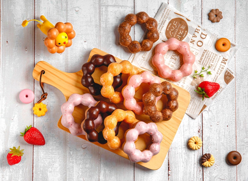 Mister Donut「端午節連假優惠」:Mister Donut甜甜圈10入299元再推積木組