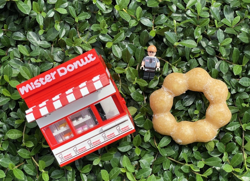 Mister Donut「端午節連假優惠」:Mister Donut甜甜圈10入299元再推積木組
