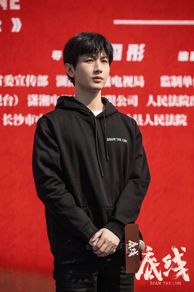 2022連拍新劇的陸劇演員2:成毅《底線》接《吉祥紋蓮花樓》