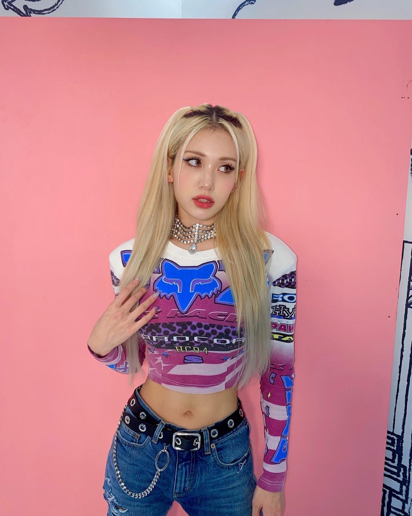 6位下凡到人間韓星:TWICE娜璉清爽形象被讚「人間檸檬」,這位「人間芭比」五官超精緻