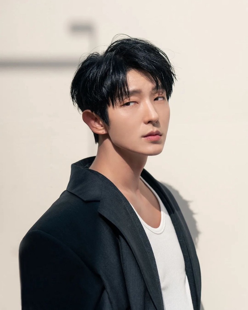 退伍後更紅的韓星!李俊昊躍升一線男星,Key綜藝超活躍,宋仲基演《太陽的後裔》走紅