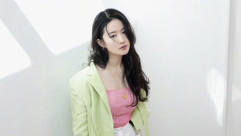 陸劇明星隱藏技能2:劉亦菲 精通英語、日語