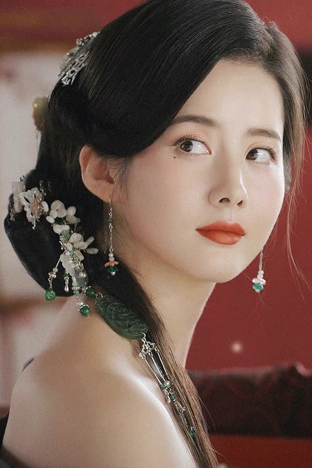 網評古裝劇「最美花魁」1:景如洋 飾演《嫣語賦》師小小