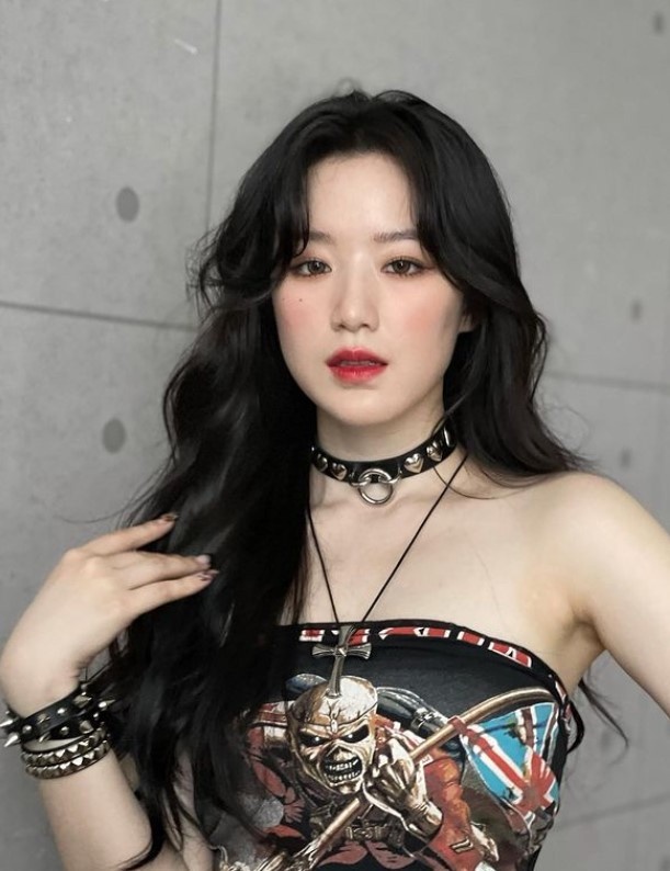 勇敢發聲藝人!(G)I-DLE舒華怒罵敗類、BTS Jimin心疼受虐女童、秀智聲援網紅惹議!