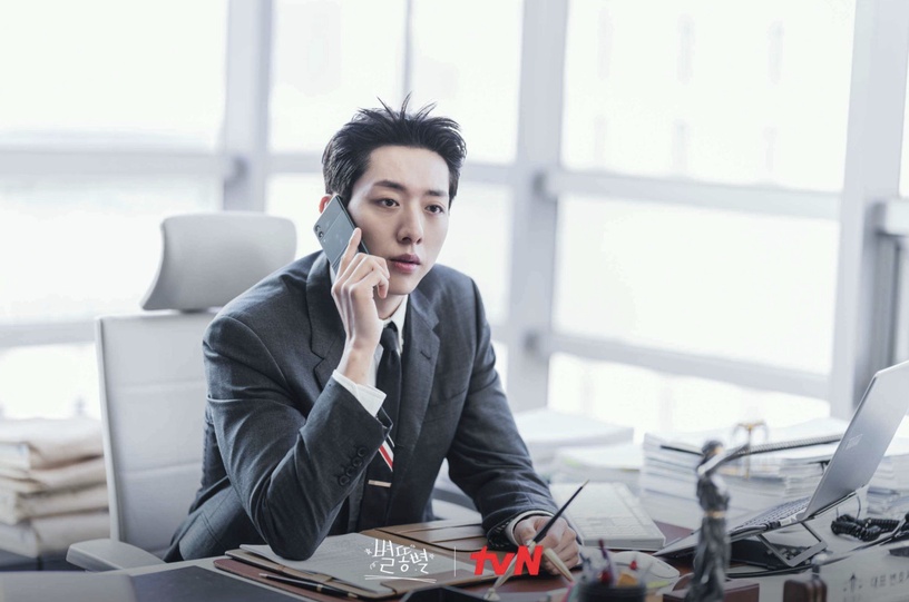 《流星》主演近況!金永大出演古裝劇《禁婚令》,李聖經合作金英光,尹鐘焄回歸狗血劇