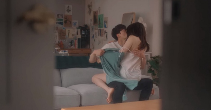 韓劇「隱藏的吻戲匠人」!《細胞小將》吻戲超火辣,李俊昊安孝燮直接把人「扛起來親」