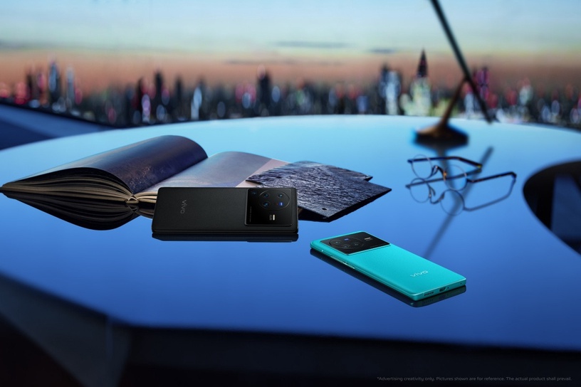2022人氣拍照手機推薦!三星 Galaxy Z Flip 4摺疊機、iPhone 13輕鬆Get史詩級美照