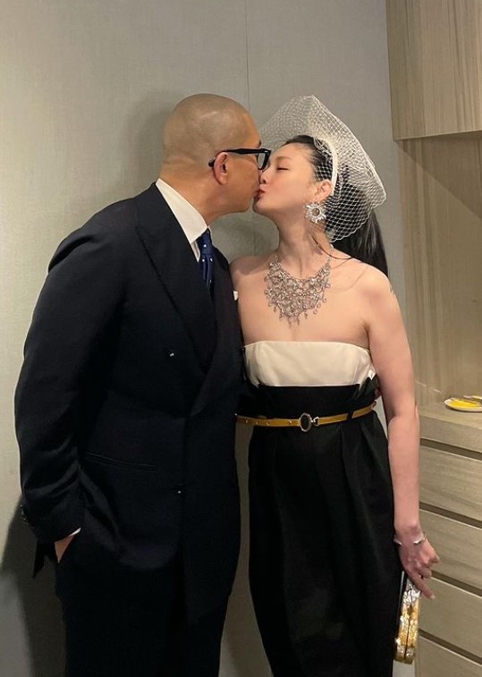 明星絕美結婚照!大S&具俊曄甜出蜜、林心如&霍建華超俏皮、吳姍儒老公比明星帥!