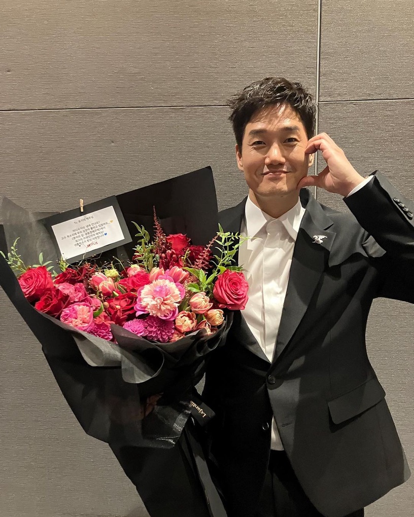 《紙房子:韓國篇》演員介紹!「東京」是怪物新人,「丹佛」是《惡之花》的「他」!