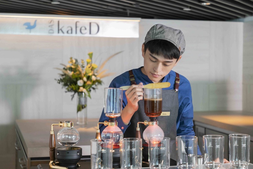 ▼kafeD嚴選烘豆設備與器材,希望能完美呈現咖啡的層次感與香氣。
