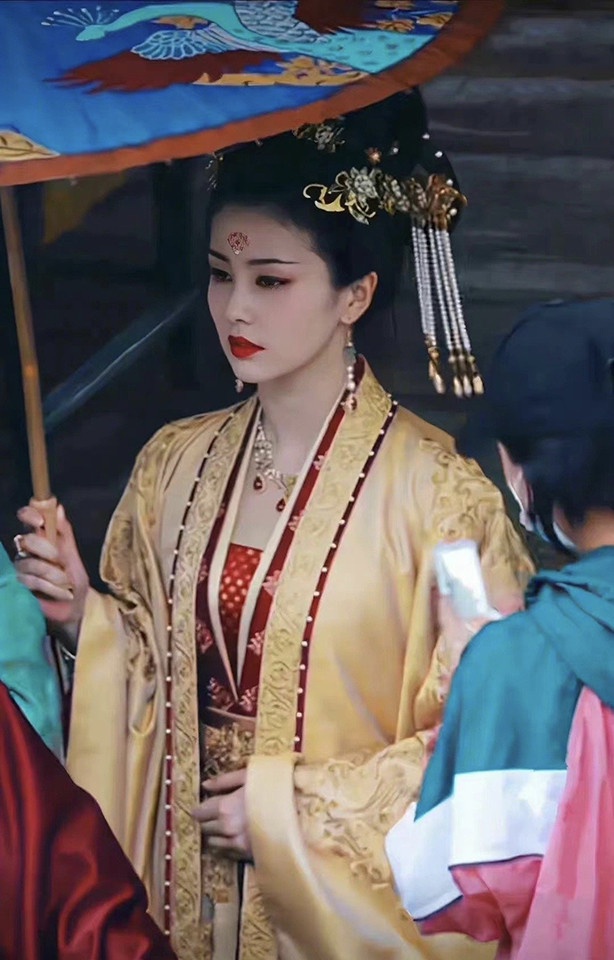 2022女星最新接拍「古裝角色」7:白鹿 飾演《寧安如夢》姜雪寧