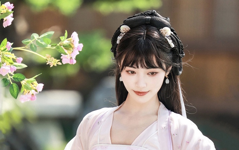 人氣演員又回去演「配角」6:許佳琪《勿擾飛升》給陸婷玉做配