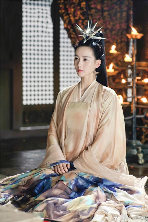 古裝劇「穿越系」女主5:劉詩詩 飾演《醉玲瓏》鳳卿塵