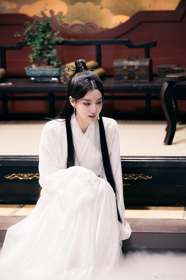 女星演「相同角色」6:「白淺」楊冪vs王楚然